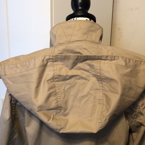 J. Crew Tan Utility Jacket. Size 8 - Picture 8 of 15